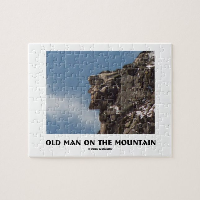 Alter Mann auf dem Berg (optische Täuschung) (Horizontal)