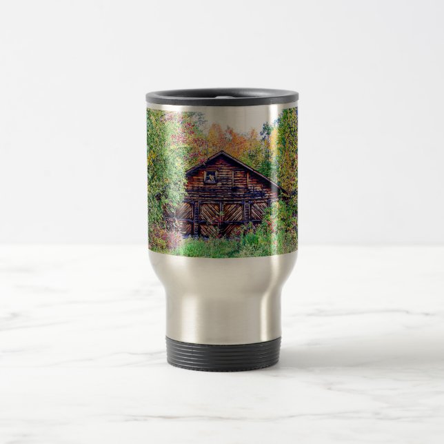 Alter Stall im Herbst Reisebecher (Mittel)