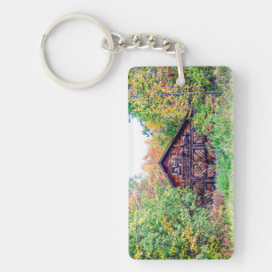 Alter Stall im Herbst Schlüsselanhänger