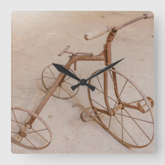 ALTER TRICYCLE 1928 SQUARE WALL CLOCK QUADRATISCHE WANDUHR