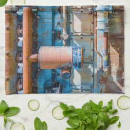 Alter und rostiger Atlas Imperial Diesel Motor in  Geschirrtuch