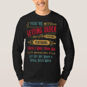 Ältere sarkastische Rente aus dem Rasen holen T-Shirt