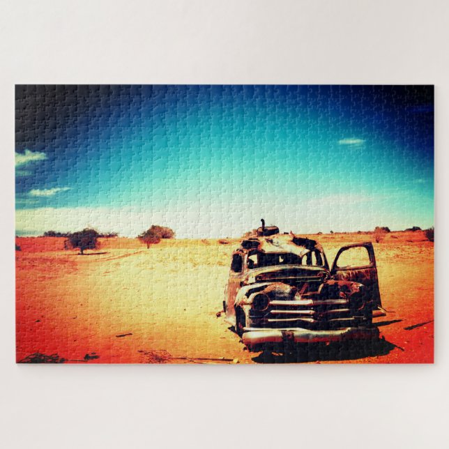 Altes abandoniertes Auto (Horizontal)