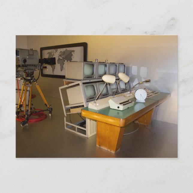 altes historisches Fernsehstudio Postkarte (Vorderseite)