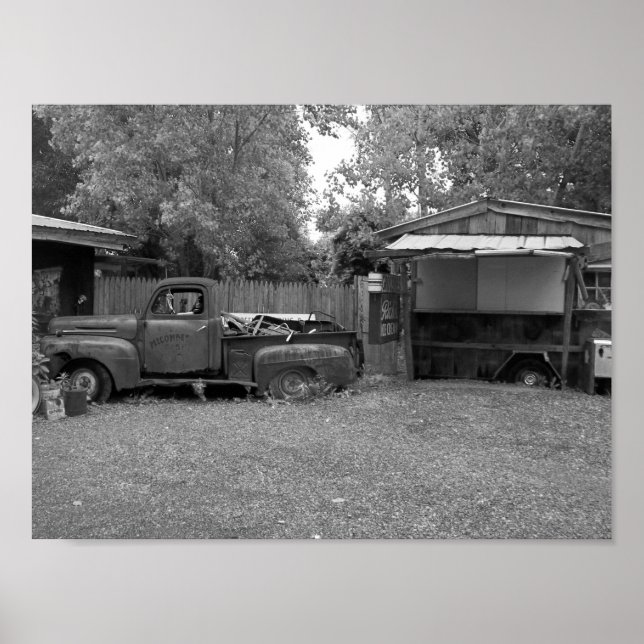 Altes Lieferwagen Truck Schwarz-Weiß-Fotografie Poster (Vorne)
