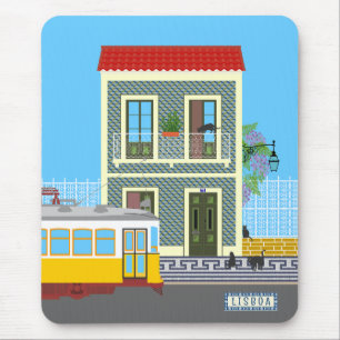 Altes Lissaboner Haus mit Katzen und gelber Straße Mousepad