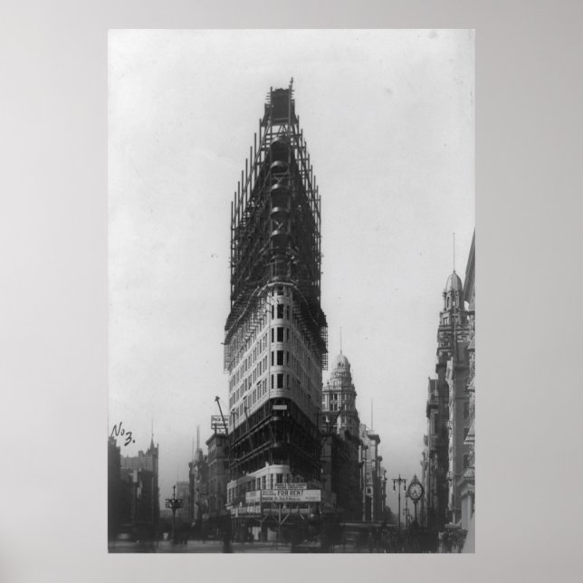 Altes NYC-Flacheisen-Gebäude Baubild Poster (Vorne)