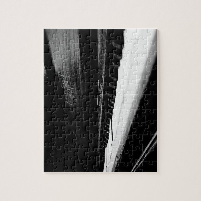 Altes Piano (Vertikal)