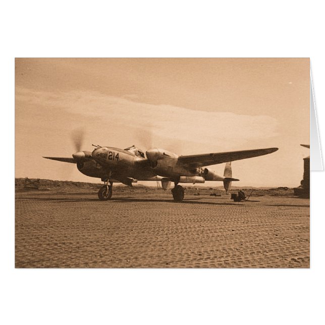 Altes Propellerflugzeug (Vorderseite (Horizontal))