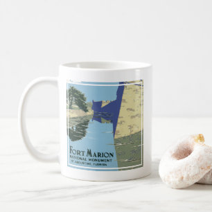 Altes Reiseplakat mit Fort Marion Kaffeetasse