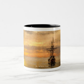 Altes Schiff Segeln bis Sonnenuntergang Zweifarbige Tasse