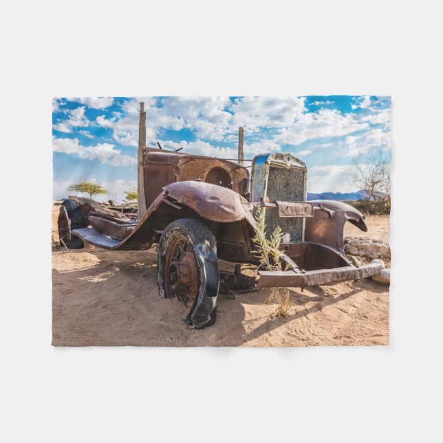 Altes und verlassenes Auto Nr. 3 in Solitaire, Nam Fleecedecke (Vorderseite (Horizontal))