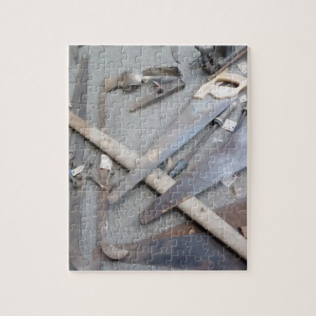 Altes Werkzeug-Foto-Puzzlespiel mit Geschenkboxen (Vertikal)