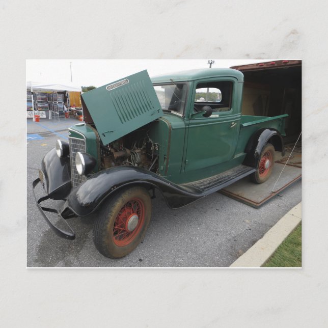 Altgrüner LKW Postkarte (Vorderseite)