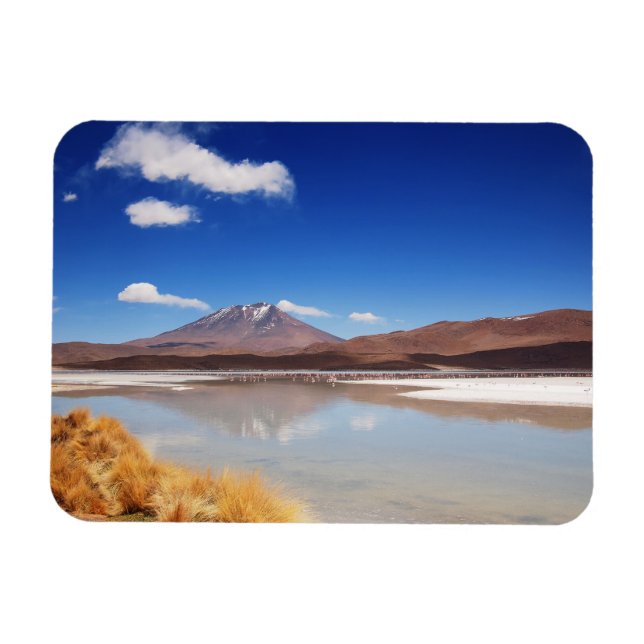 Altiplano Landschaft mit Vulkan in Bolivien Magnet (Horizontal)