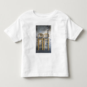 Altmodische Bambusstühle, Xitang, Zhejiang, Kleinkind T-shirt
