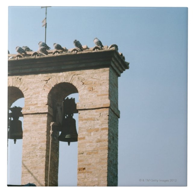 Altmodische Kirchenglocken, Assisi, Italien Fliese (Vorderseite)