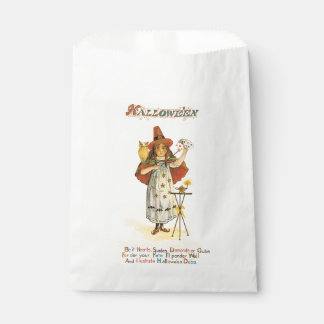 Altmodisches Halloween, Hexenmädchen mit Schüssel Geschenktütchen