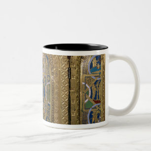 Alton ragt Triptychon, c.1150 hoch Zweifarbige Tasse