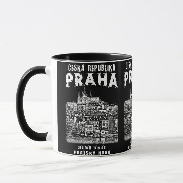 Altstadt Prag (Praha). Tschechische Republik. Tasse (Links)