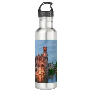 Altstadt und Belfischer Turm am Abend in Brügge Edelstahlflasche