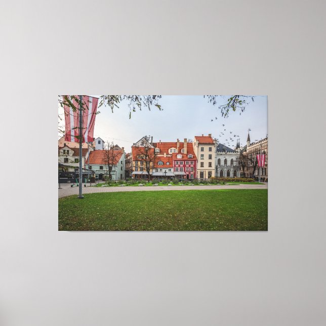 Altstadt von Riga im Herbst Leinwanddruck (Vorderseite)