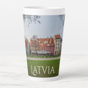 Altstadt von Riga im Herbst Milchtasse