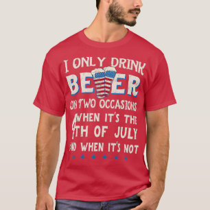 Am 4. Juli Bier Party mit amerikanischer Flagge T-Shirt