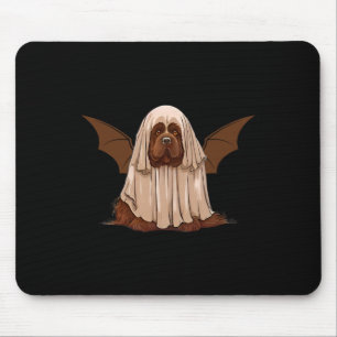 Am Bat Ghost Dog. Niedlicher Hund als Geisterschle Mousepad