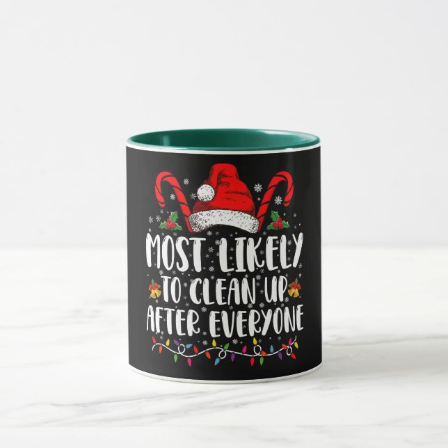 Am ehesten nach Weihnachten aufräumen Tasse (Zentrum)