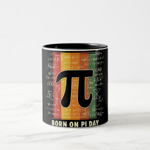 Am Pi-Tag Retro-Mathe geboren Zweifarbige Tasse