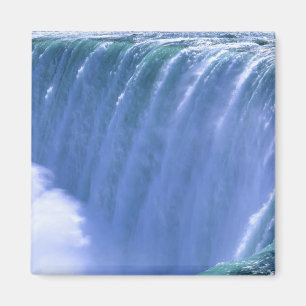 Am Rande der mächtigen Niagara-Fälle, New York Magnet