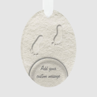 Am Strand - Fußspuren im Sand Ornament
