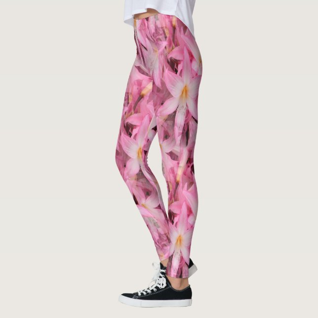 Amaryllis Galore......... Leggings (Links)