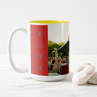 Amazon Womyn Rise Tasse