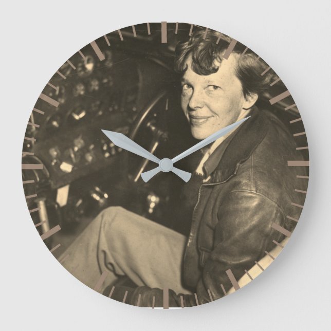 Amelia Earhart Flugzeug Cockpit Foto 1937  Große Wanduhr (Vorderseite)