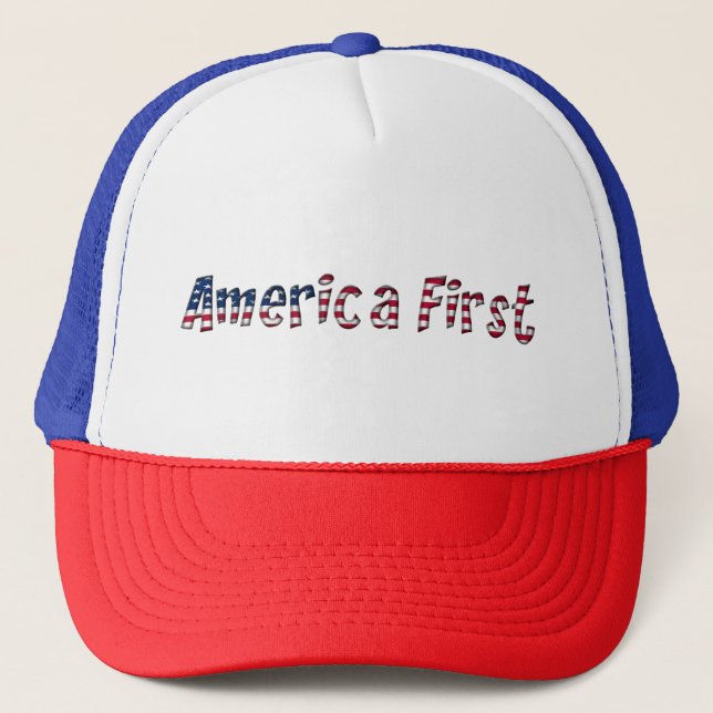 America First American Flag Typografy Patriotic Truckerkappe (Vorderseite)