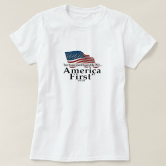 America First Trump Zitat Patriotische Flagge T-Shirt