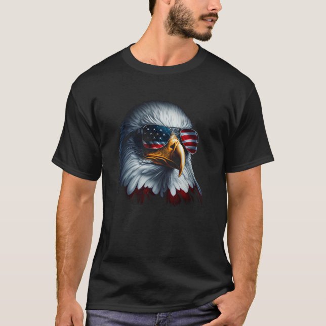 American Eagle Graphic Patriotic USA Flag Sunglass T-Shirt (Vorderseite)