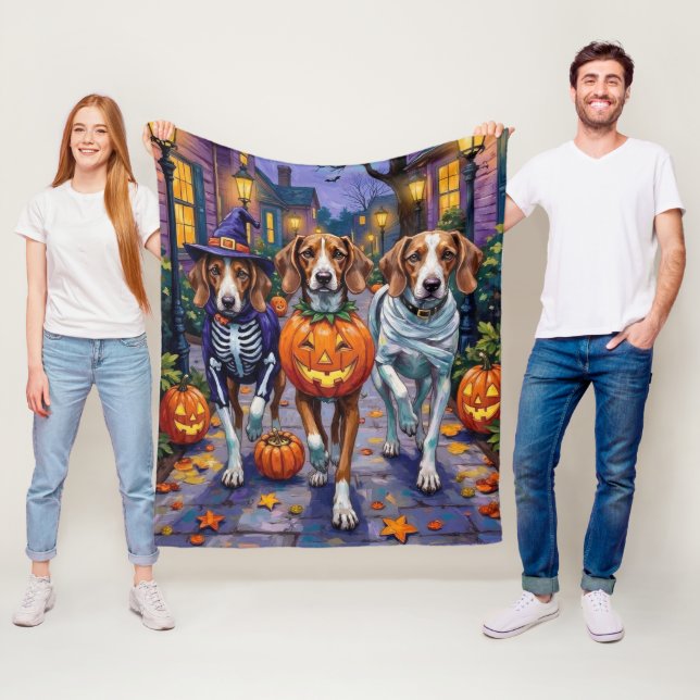 American English Foxhound in Halloween Costumes Fleecedecke (Beispiel)