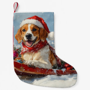 American English Foxhound in Sledge Christmas Kleiner Weihnachtsstrumpf