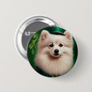 American Eskimo Hund in St. Patrick's Day Dress Button