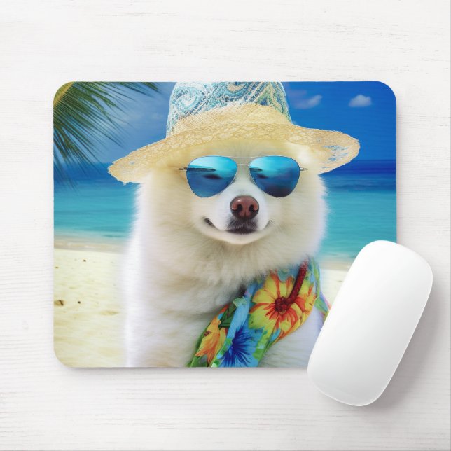 American Eskimo on Beach, Sommergeschenk für Hunde Mousepad (Mit Mouse)