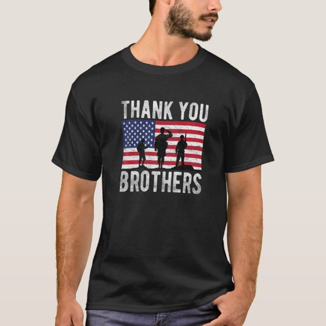 American Flag Danke, Brothers Veterans Day Party T-Shirt (Vorderseite)