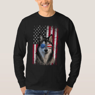 American Flag Patriotic Alaskan Malamute Dog 4. O T-Shirt