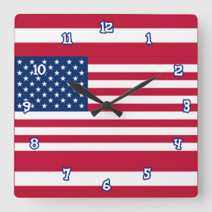 American Flag Wall Clock in Three Sizes Quadratische Wanduhr