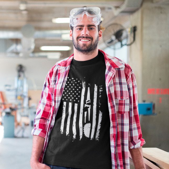 American Flag Woodworking Carpenter Carpentry Gift T-Shirt (Von Creator hochgeladen)