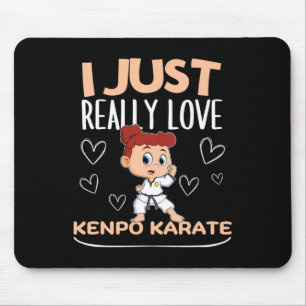 American Kenpo Girl Coach I gerade wirklich Liebe Mousepad