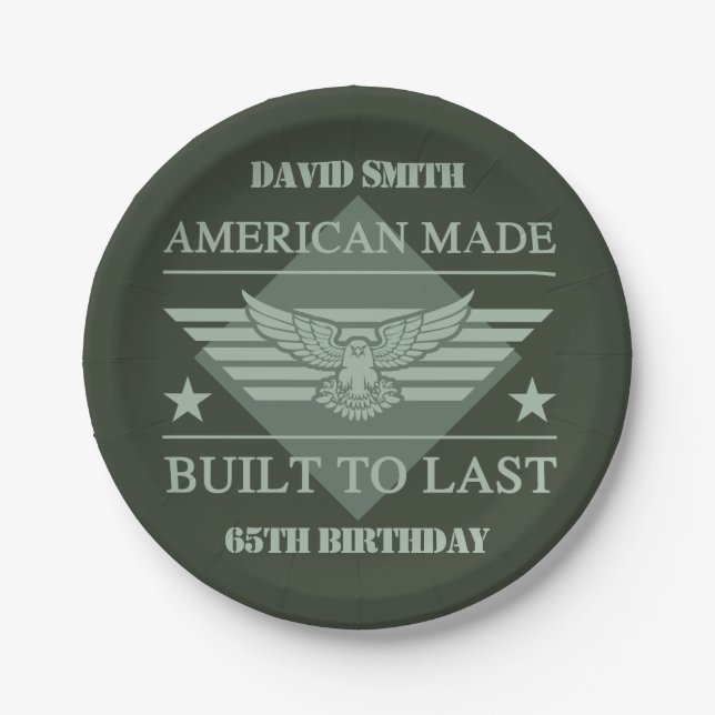 American Made 65. Geburtstag Pappteller (Vorderseite)