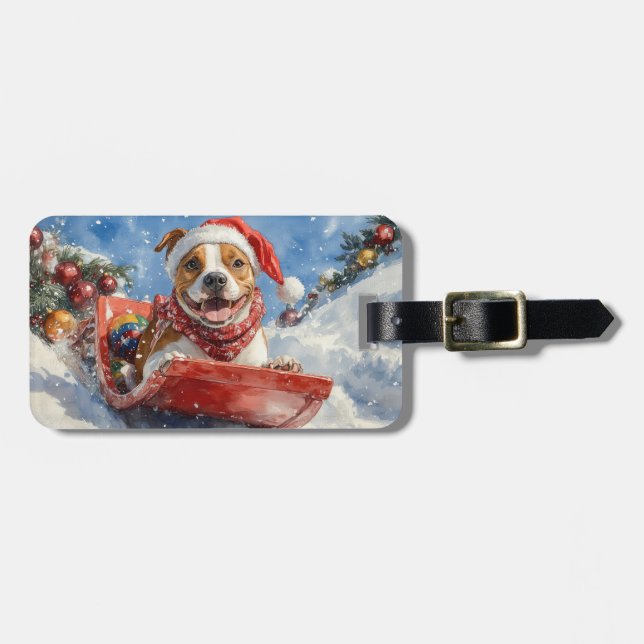 American Staffordshire in Sledge Christmas Gepäckanhänger (Vorderseite horizontal)